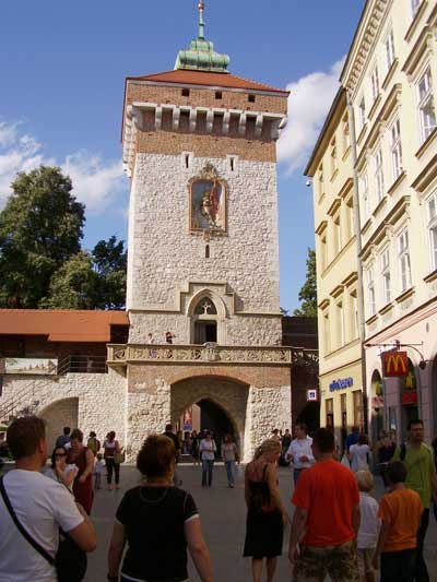 krakow-florianska-porten.jpg
